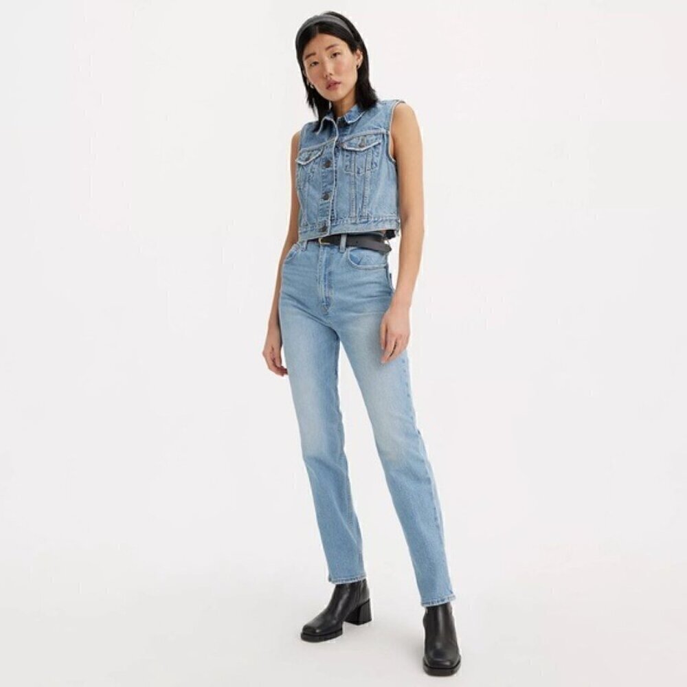 NWT Levis 70's High Rise Slim Straight Leg Light Blue Wash Jeans Size 31 - Picture 9 of 12